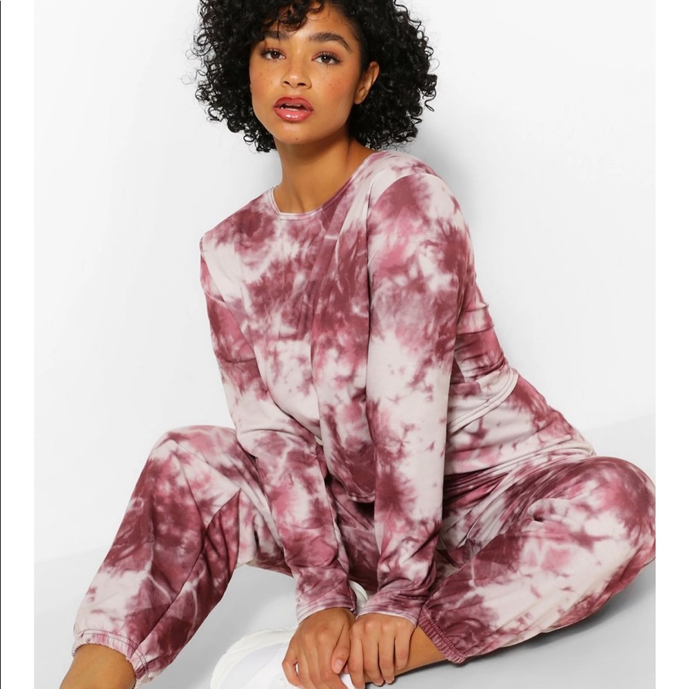Tie dye long sleeve crop and jogger set